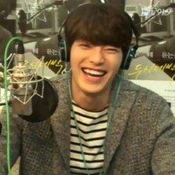 Kim Woo Bin Tolak Nyanyi di Heirs