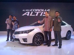 Toyota Targetkan Bisa Jual 2.000 Unit Corolla