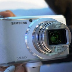 Apa yang Baru di Galaxy Camera 2?