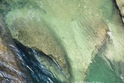 Ajaib! Batu Berbentuk Love di Padang Pariaman