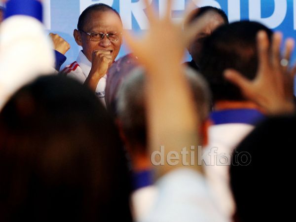 Pramono Edhie Hadir di Meet The Press Capres PD