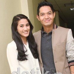 Dude Harlino dan Alyssa Soebandono Akan Menikah Tahun Ini?