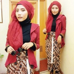 Hijab Style: Tampil Playful Ala Aisyah Haerani, Pemenang Hijab Hunt 2013