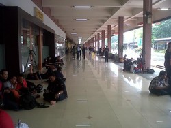 Terbang Dari Halim Harus Dahulukan Presiden, Maksimal 2 Jam Delay