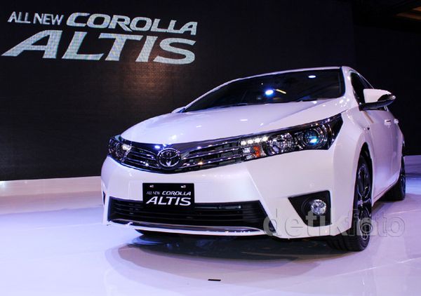 Toyota Luncurkan All New Corolla Altis