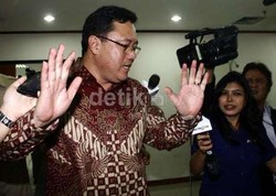 Baca Pembelaan, Bos CMMA Salahkan Sukotjo di Proyek Simulator