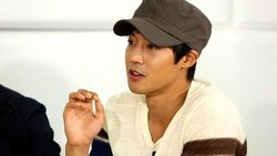 Jelang Penayangan Serial Kim Hyun Joong, Grup Penggemarnya Sumbang 18 Ton Beras