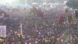 Ngalap Berkah Yesus Hitam, Ribuan Orang Rela Tarung Nyawa