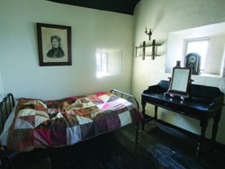 Berani Menginap di 6 Hotel Horor Ini?