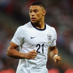 Oxlade-Chamberlain Simpan Hasrat Tampil di Piala Dunia