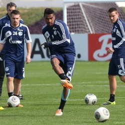 Bertekad Perbaiki Performa, Schalke Fokus ke Pertahanan