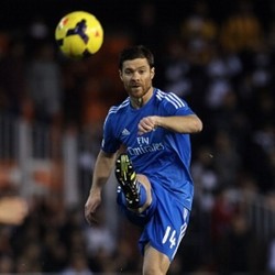 Alonso Perpanjang Kontrak di Madrid Hingga 2016