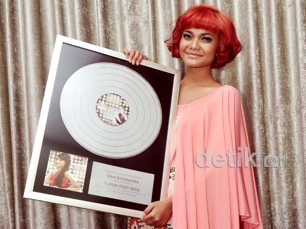 Album Perdana Citra Skolastika Terjual 250 Ribu Kopi