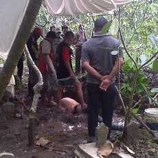 Makam Korban Cukrik Maut di Mojokerto Dibongkar