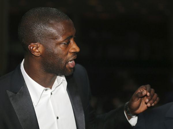 Yaya Toure Pemain Terbaik Afrika 2013