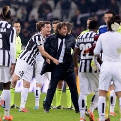 Kokoh di Puncak Klasemen, Conte Minta Juve Tetap Waspada
