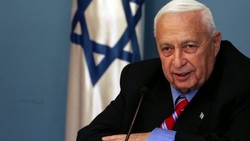 Eks Perdana Menteri Israel Ariel Sharon Tutup Usia
