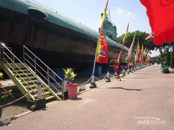 Jalan-jalan Seharian di Surabaya, Bisa Kemana Saja?