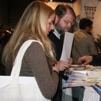 Menggoda Publik Norwegia di Telenor Arena