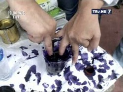 Celup Jari Dukung Jokowi