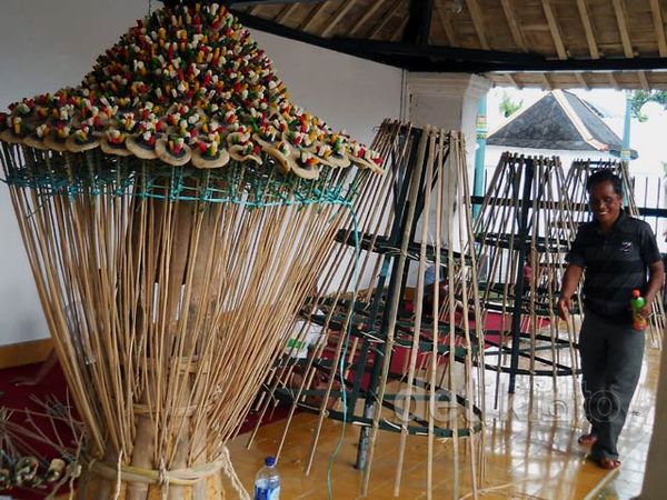 Kraton Yogya Buat Gunungan Maulud