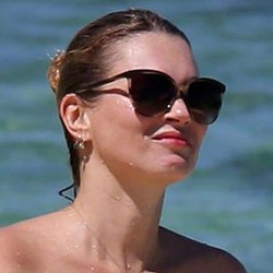 Ultah ke-40, Kate Moss Dihadiahi Liburan di Pulau Pribadi Senilai Rp 4,2 Miliar