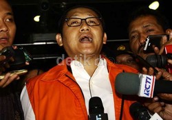 KPK Didesak Jerat Anas Urbaningrum dengan TPPU