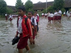 Ini Instruksi Pemprov DKI untuk Sekolah yang Kebanjiran