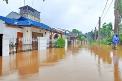 Komplek Pinang Griya Permai Tangerang Kebanjiran, Warga Hanya Bisa Pasrah