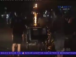 Jalan Raya Pondok Gede Terendam