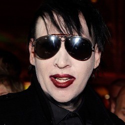 Marilyn Manson: Album Baruku Lebih Sinematik!