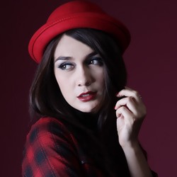 Soal Karier, Luna Maya: Belum Saatnya Saya Mati