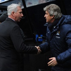 Pardew Menyesal Sudah Marah-marah ke Pellegrini, Tetap Gugat Keputusan Wasit