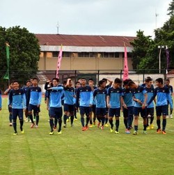 Timnas U-19 Matangkan Formasi 4-3-3