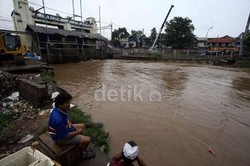  Air Masih Genangi Beberapa Wilayah di Jakarta