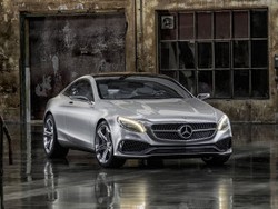 Mercy Siapkan Mobil Berteknologi Autopilot