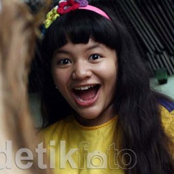 Dibolehkan Pacaran, Amel Carla Suka Cowok Bule