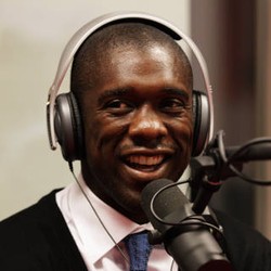 Umumkan Pensiun, Seedorf Segera Jadi Pelatih Baru Milan