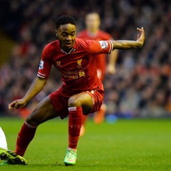 Gerrard: Sterling Pas Gantikan Walcott