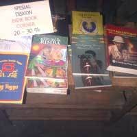 Penulis Dapat Royalti Hingga 100 Persen Lewat Penerbit Mandiri