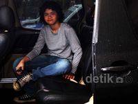 Dul Diserahkan ke Kejaksaan