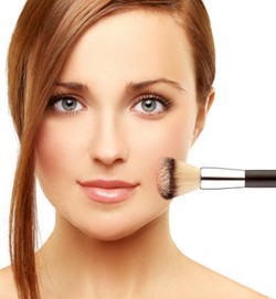 Tips Menyamarkan Mata Lelah karena Kurang Tidur