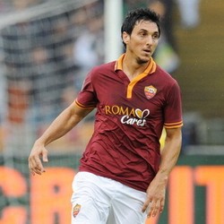 Burdisso Segera Tinggalkan Roma