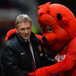 Mourinho Klaim Kubu MU Sedang Tak Senang, tapi Tetap Percaya pada Moyes