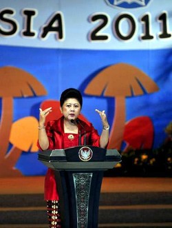 Ani Yudhoyono: Saya Tak Pernah Campuri Urusan Kabinet!