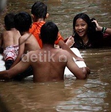 Pintu Air Aman, BPBD Tegaskan Kabar Jakarta akan Banjir Besar Hoax