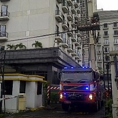 Kebakaran di Hotel Kaisar Duren Tiga Berhasil Dipadamkan