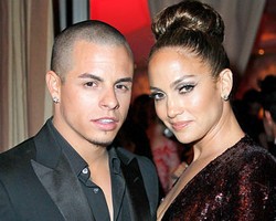 Mengaku Takut Sendiri, Jennifer Lopez Selalu Punya Pasangan