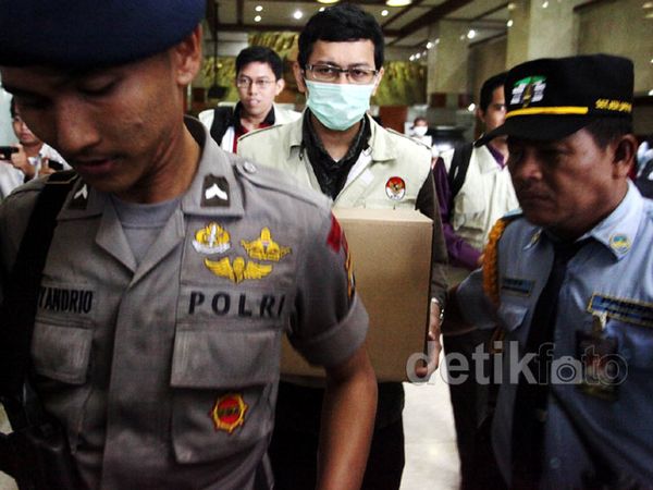 Ruang Sekretariat FPD Digeledah KPK