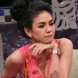 Nikita Mirzani: Dulu Ceplas-ceplos, Sekarang Agak Mikir